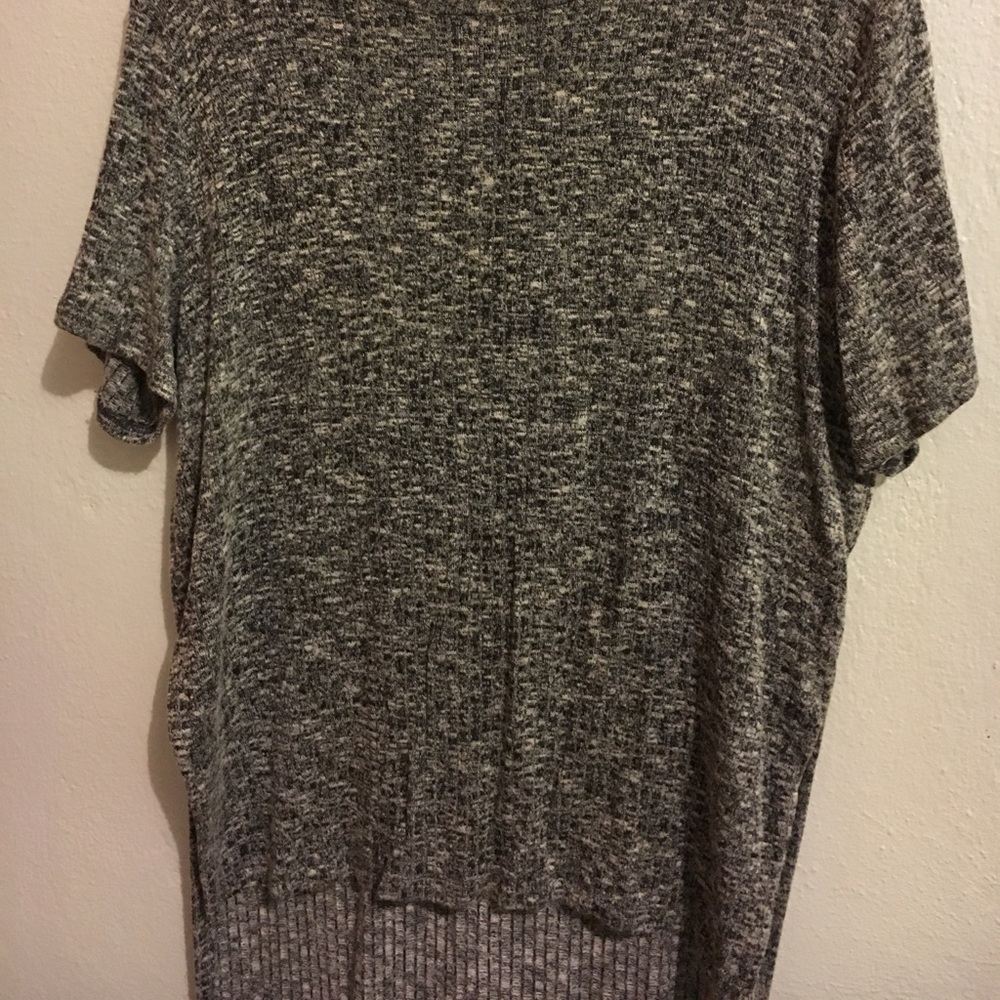 Women blouse - Picture 2 of 5